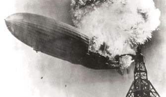 Hindenburg_burning